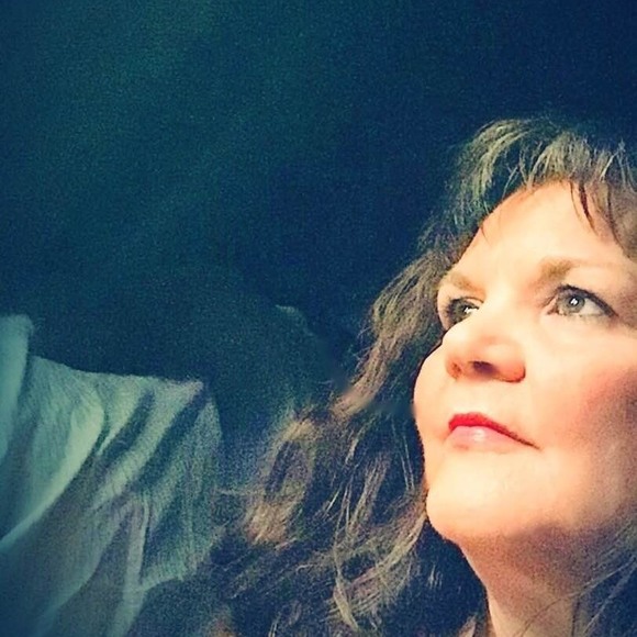 Meet your Posher, Robin - Picture 1 of 1